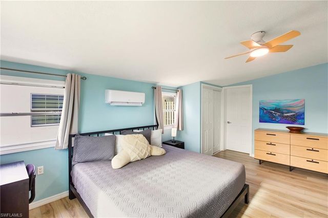 185 Hibiscus DR, Fort Myers Beach, FL 33931