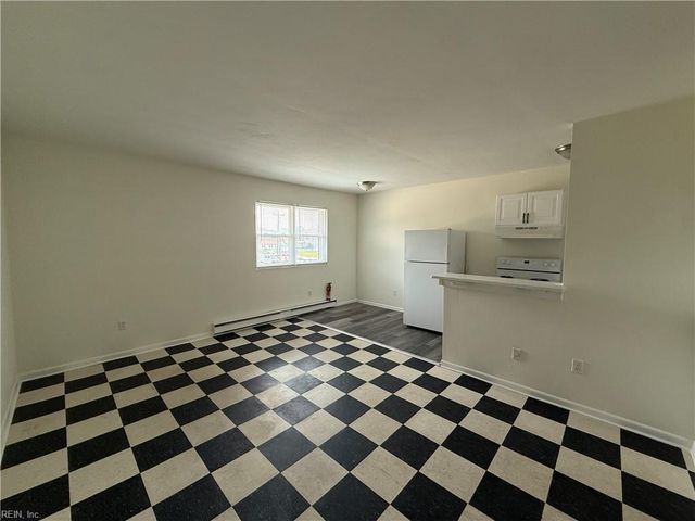 2828 E Ocean View AVE, Norfolk, VA 23518