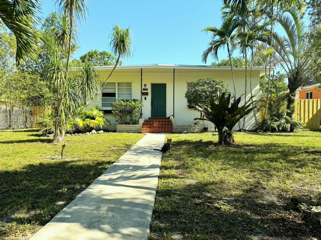 Image 1 of property listing at 1135 NE 133 rd St, North Miami, FL 33161
