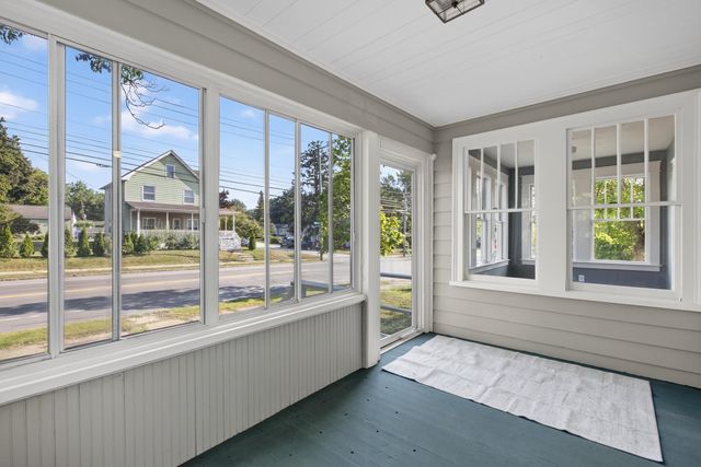 342 Candia Road, Manchester, NH 03109