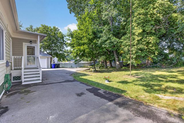 342 Candia Road, Manchester, NH 03109