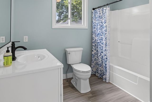 342 Candia Road, Manchester, NH 03109
