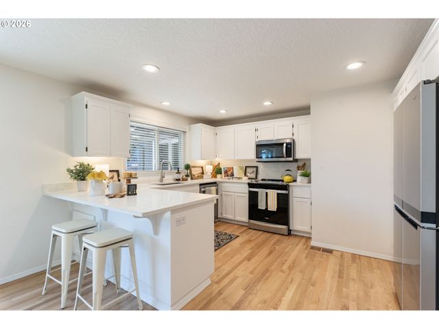 16430 Sw MELINDA St, Beaverton, OR 97007