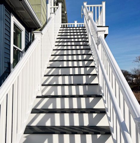 4 Bartlett St 2, Taunton, MA 02780