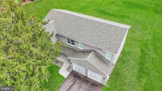 2840 JACKSONVILLE RD, Bethlehem, PA 18017