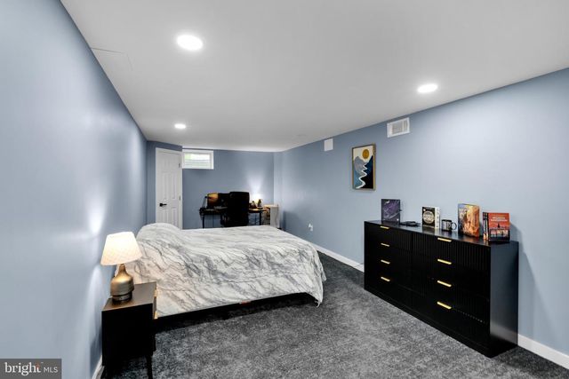 2840 JACKSONVILLE RD, Bethlehem, PA 18017