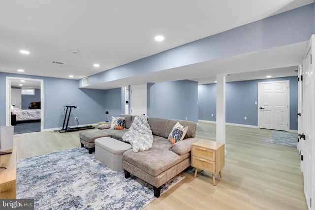2840 JACKSONVILLE RD, Bethlehem, PA 18017