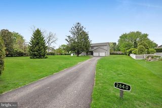 2840 JACKSONVILLE RD, Bethlehem, PA 18017