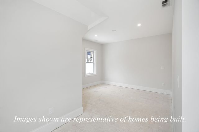 106 Christian Street, Lowell, MA 01850