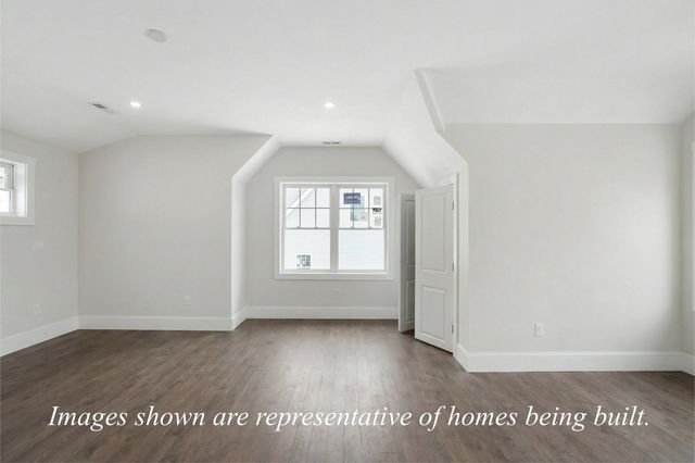106 Christian Street, Lowell, MA 01850