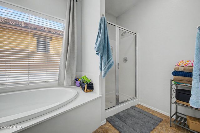 8969 W MYRTLE Avenue, Glendale, AZ 85305