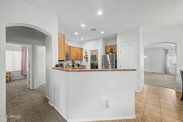 8969 W MYRTLE Avenue, Glendale, AZ 85305