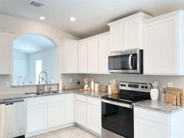 1910 Bee Creek LOOP, Copperas Cove, TX 76522