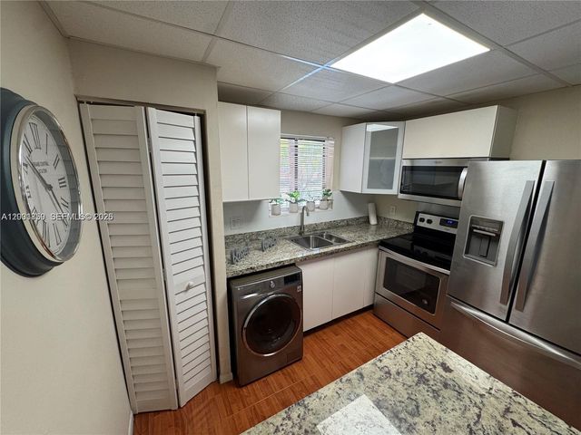6900 SW 39th Street 206J, Davie, FL 33314