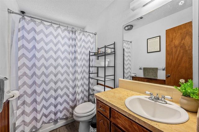 4715 SE Kincaid Ave, Lawton, OK 73501