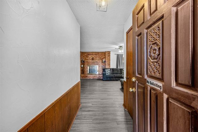 4715 SE Kincaid Ave, Lawton, OK 73501