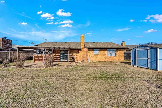 4715 SE Kincaid Ave, Lawton, OK 73501