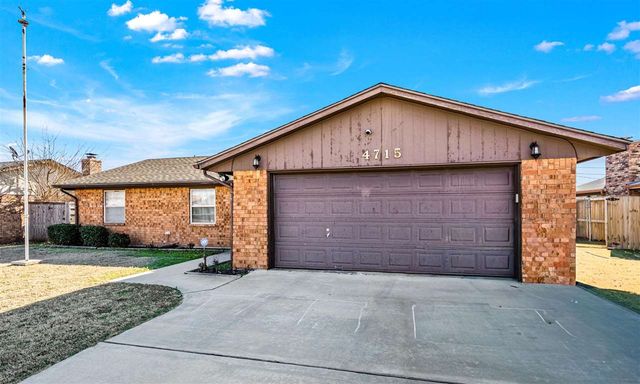 4715 SE Kincaid Ave, Lawton, OK 73501