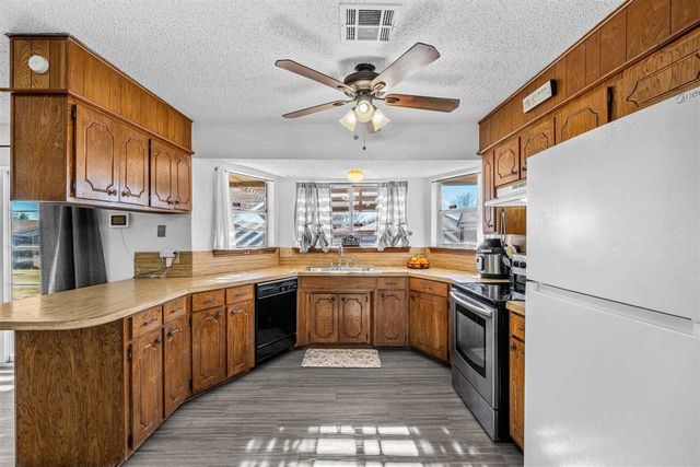 4715 SE Kincaid Ave, Lawton, OK 73501