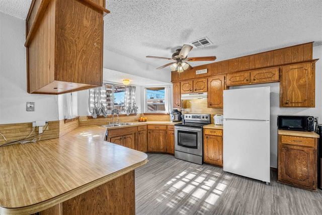 4715 SE Kincaid Ave, Lawton, OK 73501