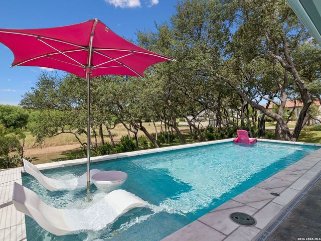 137 Sowing Oak Dr, San Marcos, TX 78666