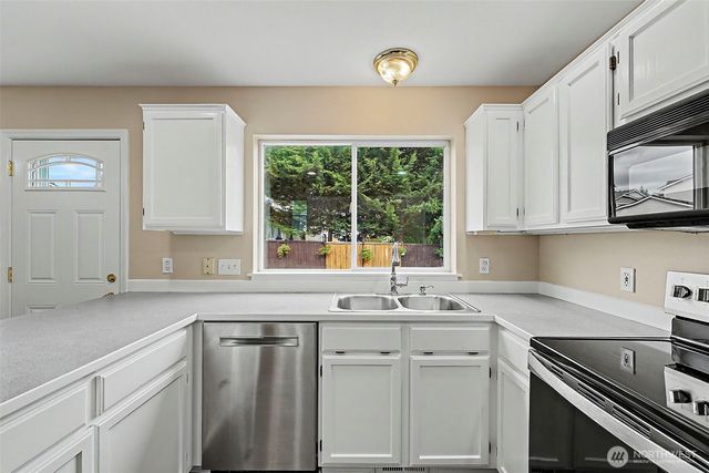 19307 73rd Avenue E, Spanaway, WA 98387