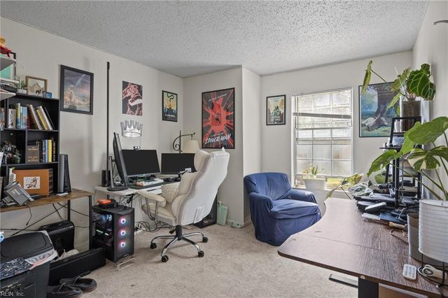 633 Oleander CIR, Virginia Beach, VA 23464