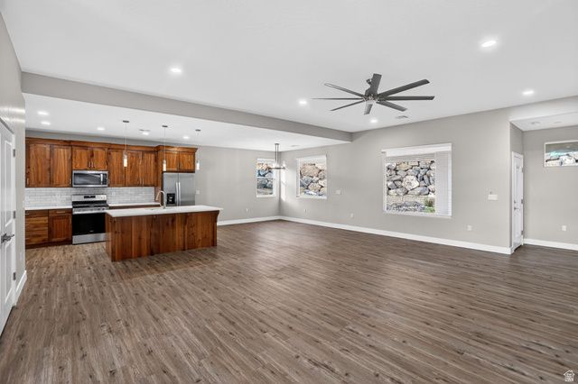 1838 W 180 N, Hurricane, UT 84737