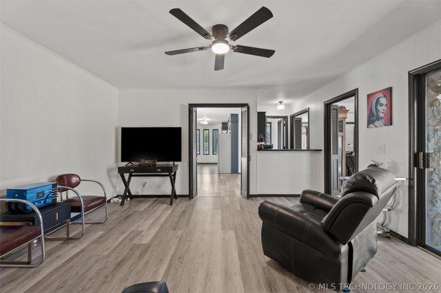 4620 Rolling Meadows Road, Bartlesville, OK 74006