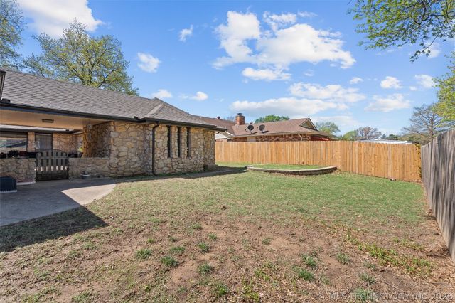 4620 Rolling Meadows Road, Bartlesville, OK 74006