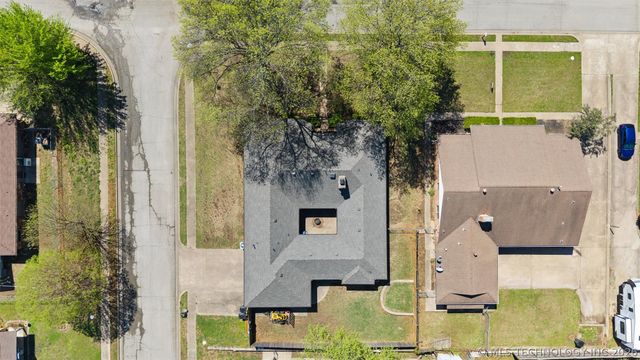 4620 Rolling Meadows Road, Bartlesville, OK 74006