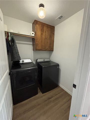 1313 Sandstone Cove, Lampasas, TX 76550