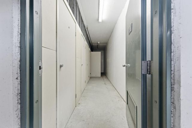 25 McAker Court 103, San Mateo, CA 94403