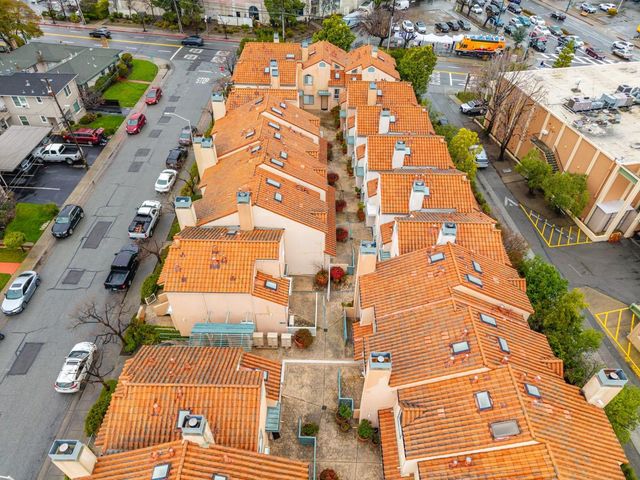 25 McAker Court 103, San Mateo, CA 94403