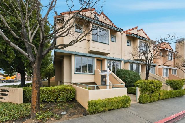 25 McAker Court 103, San Mateo, CA 94403