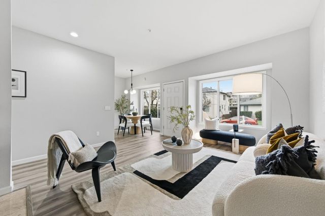 25 McAker Court 103, San Mateo, CA 94403