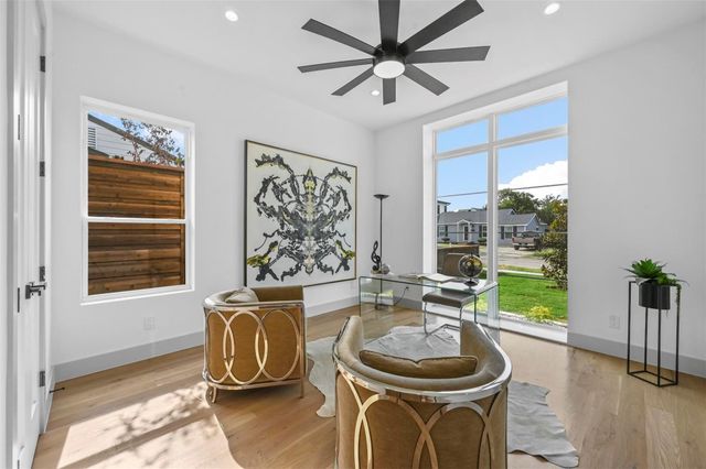 4511 Stigall Drive, Dallas, TX 75209