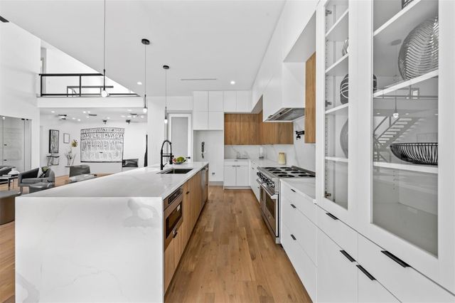 4511 Stigall Drive, Dallas, TX 75209