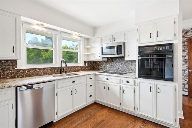 463 North Penn Dixie Road, Moore Twp, PA 18014