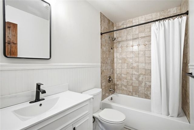 463 North Penn Dixie Road, Moore Twp, PA 18014