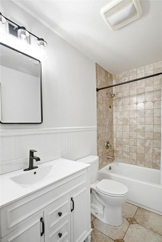 463 North Penn Dixie Road, Moore Twp, PA 18014