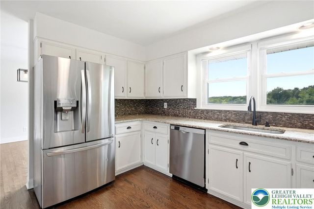 463 North Penn Dixie Road, Moore Twp, PA 18014
