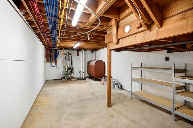 463 North Penn Dixie Road, Moore Twp, PA 18014