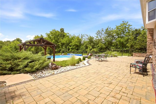 463 North Penn Dixie Road, Moore Twp, PA 18014