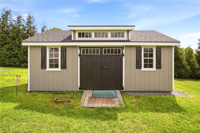 463 North Penn Dixie Road, Moore Twp, PA 18014