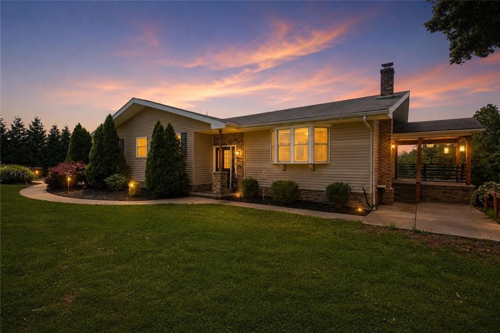 463 North Penn Dixie Road, Moore Twp, PA 18014