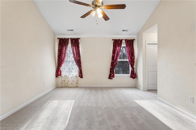 2924 Somme AVE, Norfolk, VA 23509