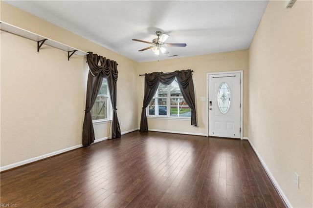 2924 Somme AVE, Norfolk, VA 23509