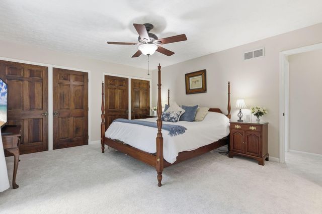 1091 Cross Country Drive, Columbus, OH 43235