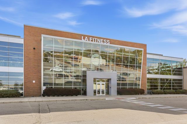 1091 Cross Country Drive, Columbus, OH 43235